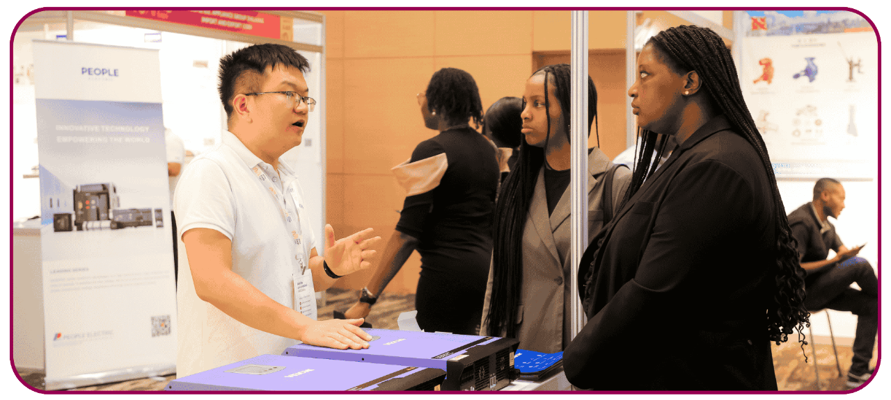 exhibitor-at-aee